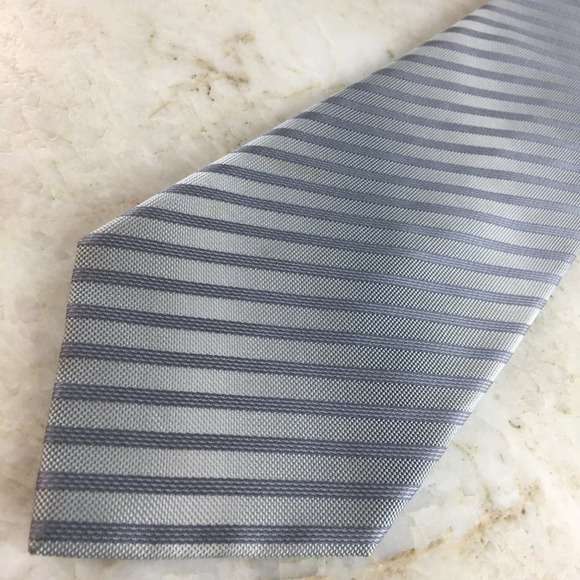 KENNETH COLE SILK TIE - Picture 2 of 11